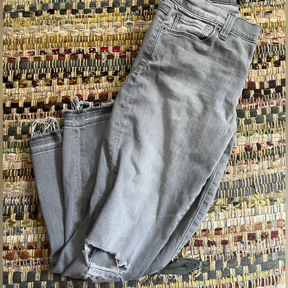 Grey Lucky Brand distressed jeans. Size 4/27